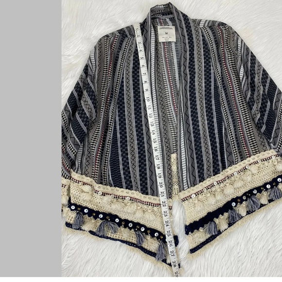 NEW ZARA Fringe Crochet Kimono Jacket Sz M - Picture 8 of 11